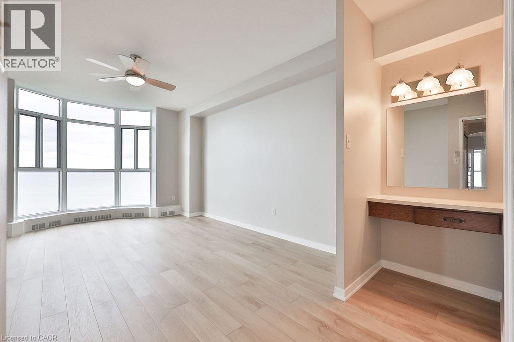 Photo 18 of 5250 Lakeshore Road Unit 1605, Burlington ON
