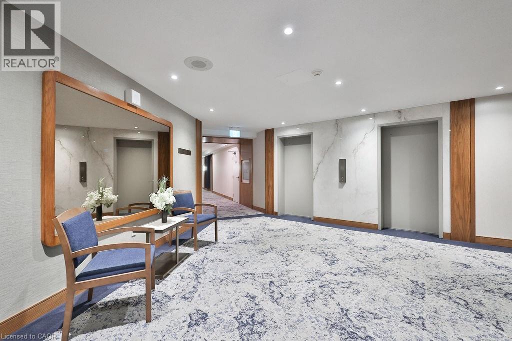 Photo 2 of 5250 Lakeshore Road Unit 1605, Burlington ON