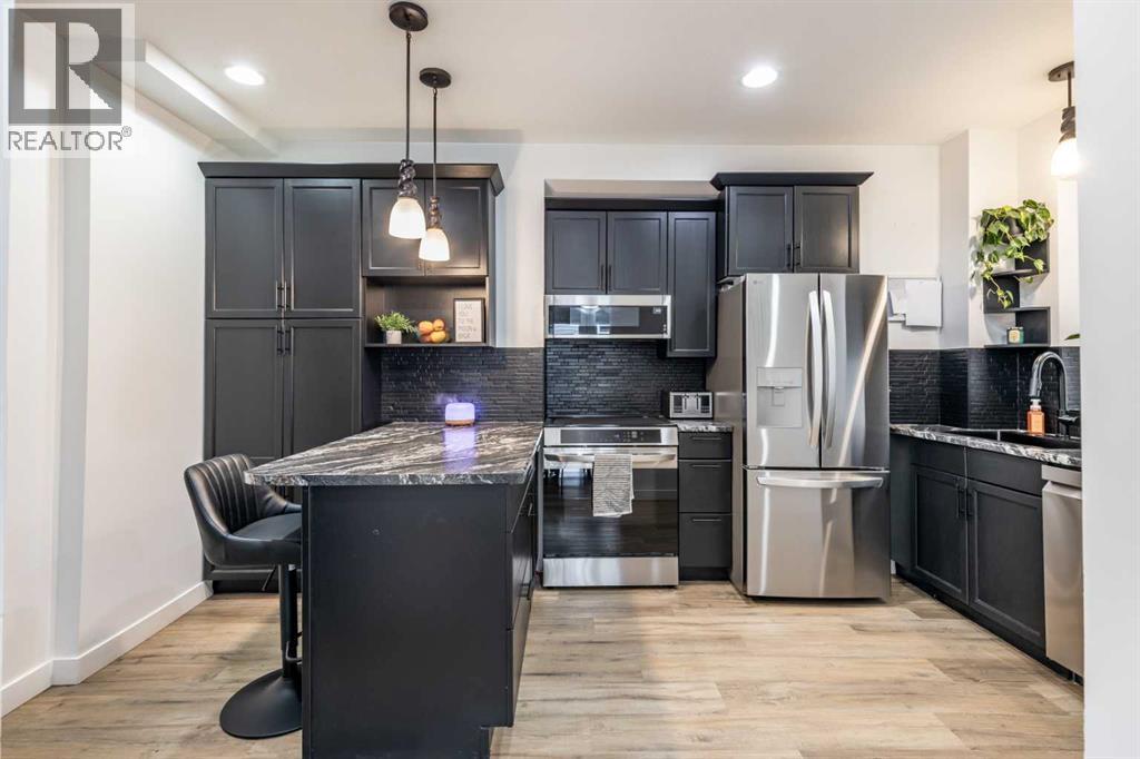 Photo 12 of 60 9 Street Sw, Medicine Hat AB
