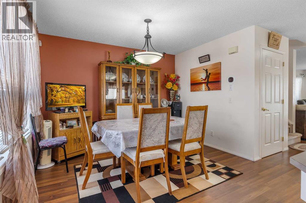 Photo 10 of 31 Tarington Way Ne, Calgary AB