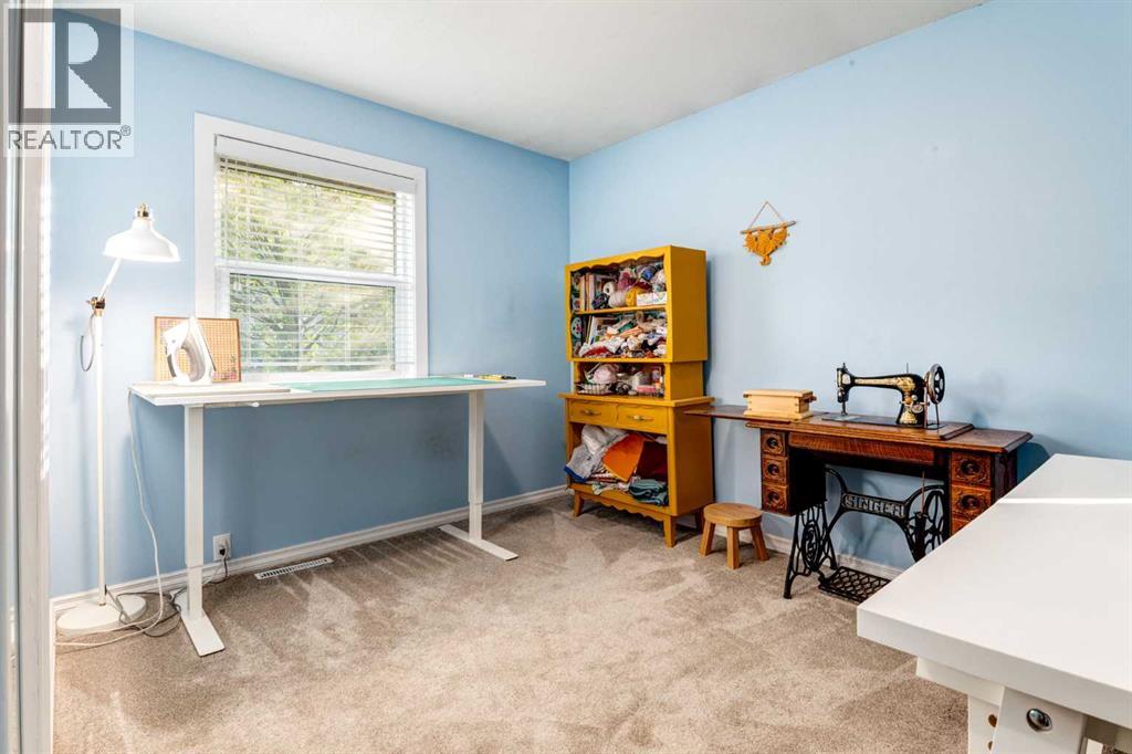 Single Family House Bungalow for Sale in   Avenue NW Bowness Calgary 