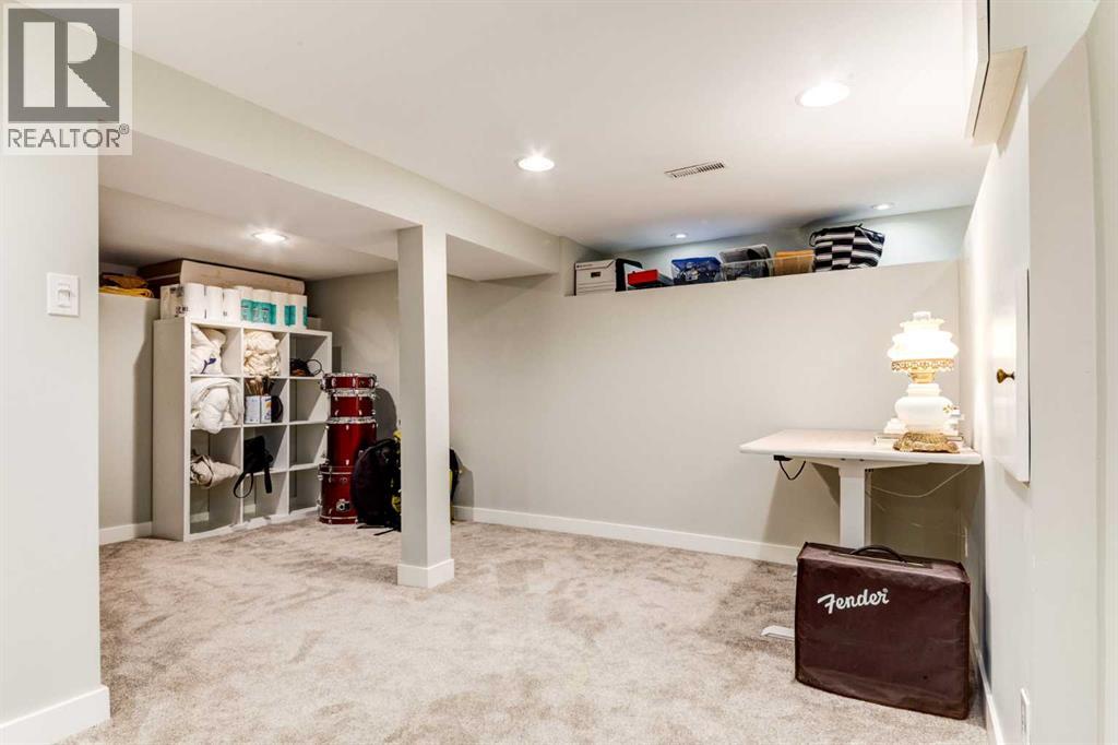 Single Family House Bungalow for Sale in   Avenue NW Bowness Calgary 