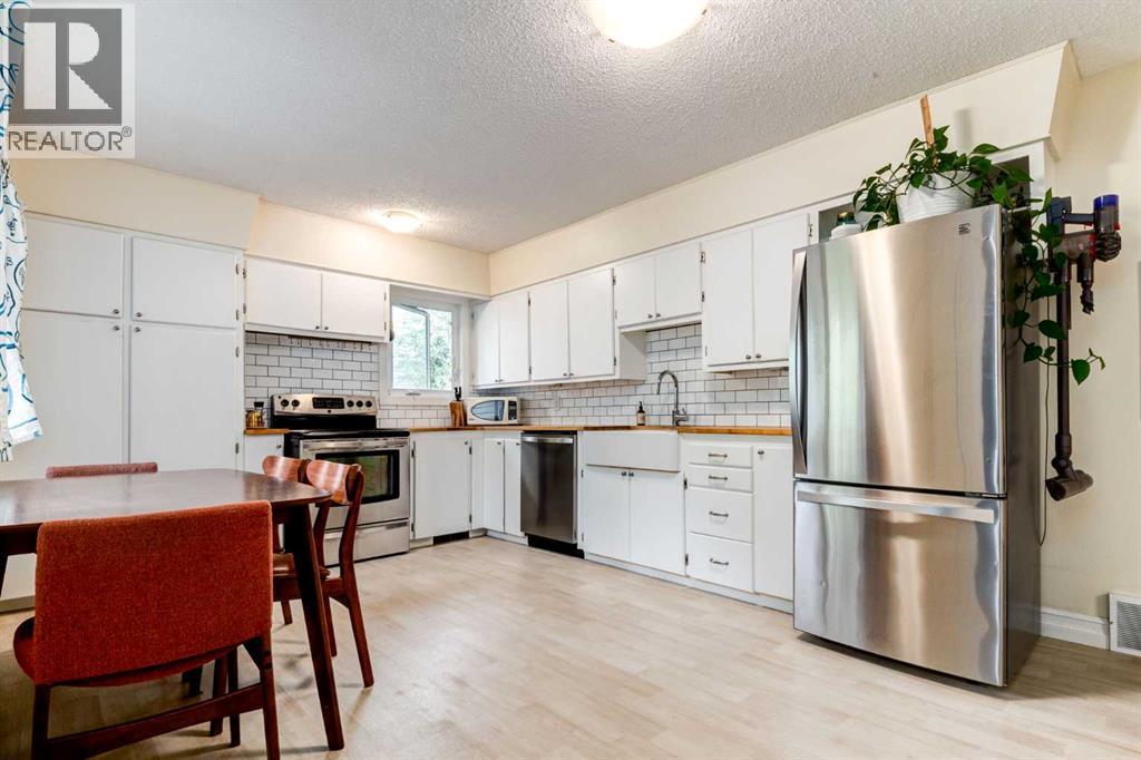 Single Family House Bungalow for Sale in   Avenue NW Bowness Calgary 