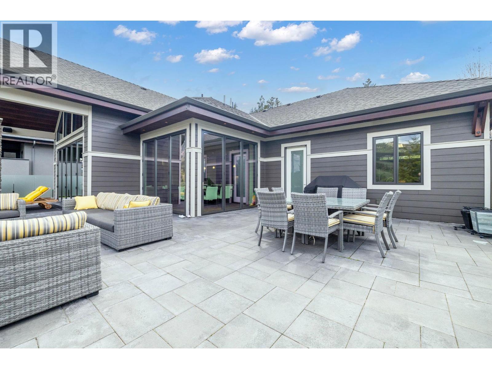  920 Stockley Street, Kelowna