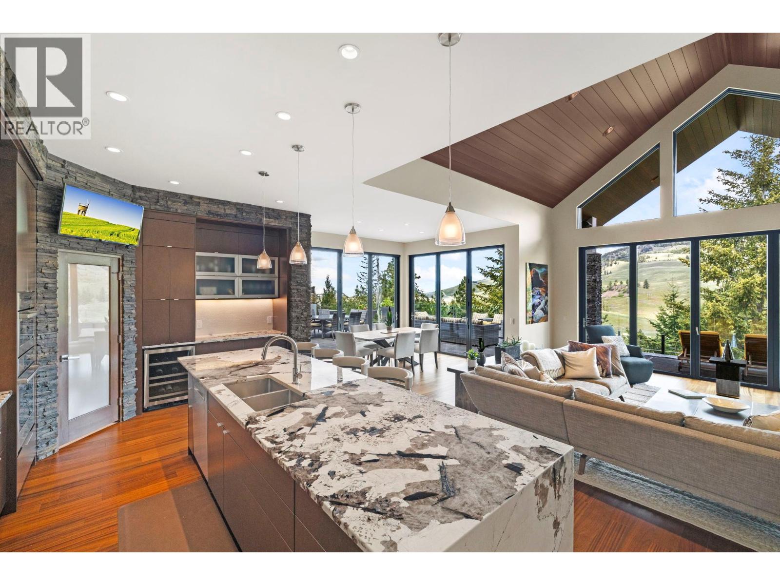  920 Stockley Street, Kelowna
