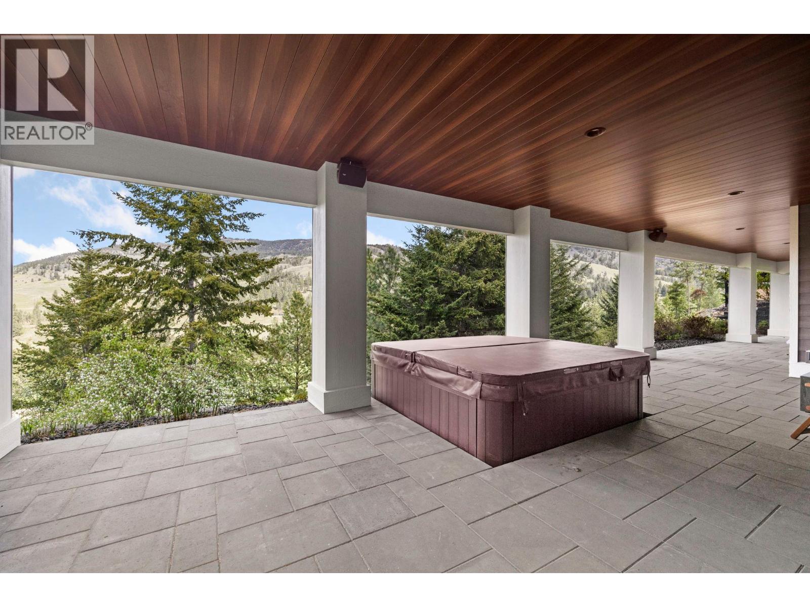  920 Stockley Street, Kelowna