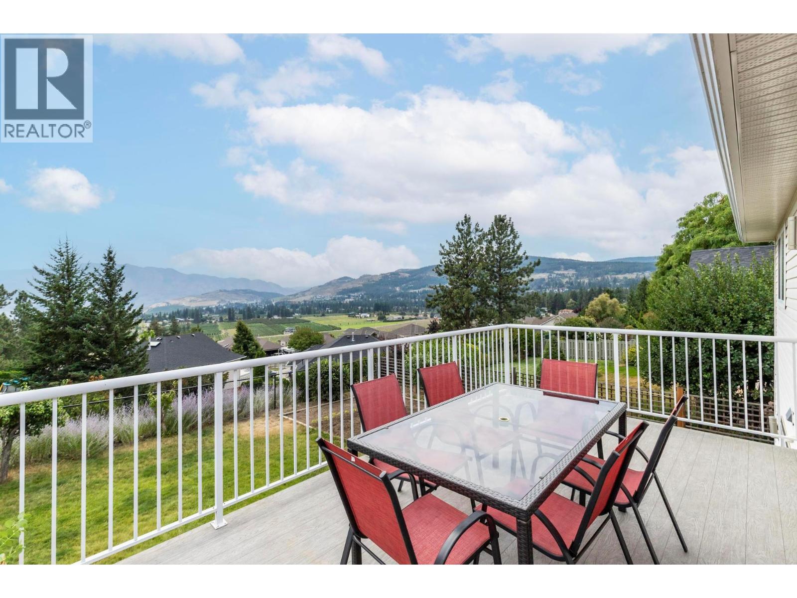  2805 Doucette Drive, West Kelowna