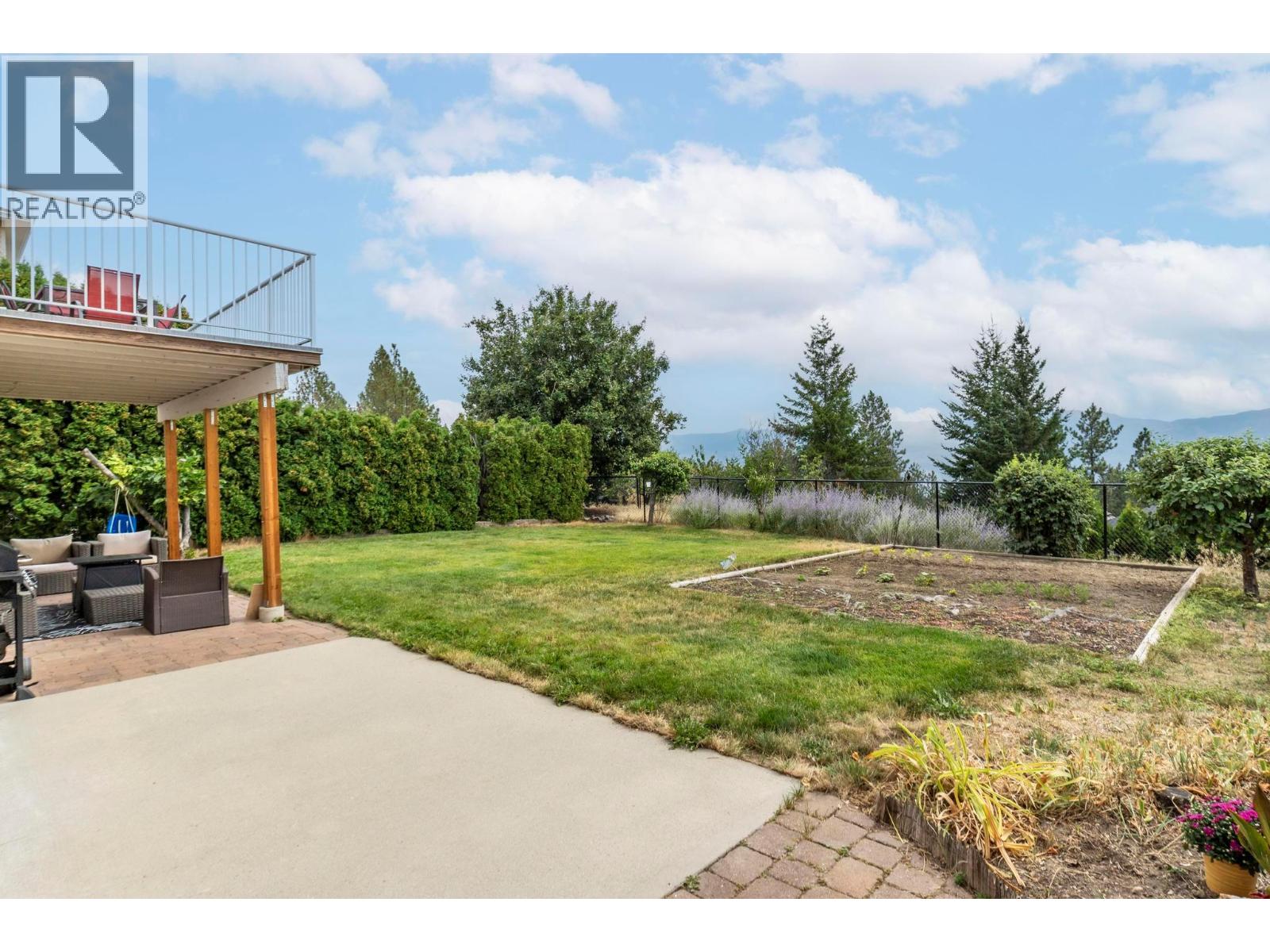  2805 Doucette Drive, West Kelowna