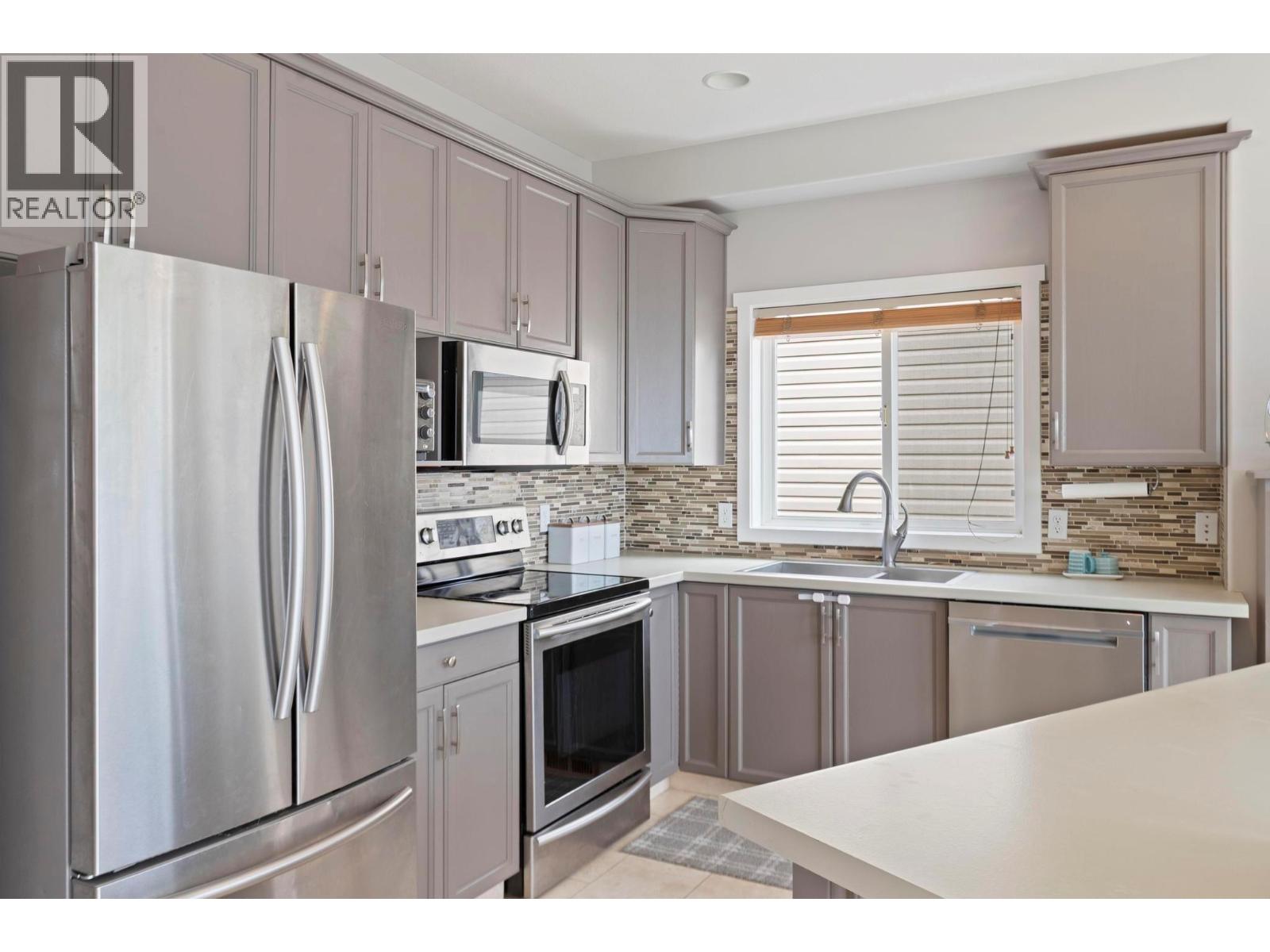  2805 Doucette Drive, West Kelowna