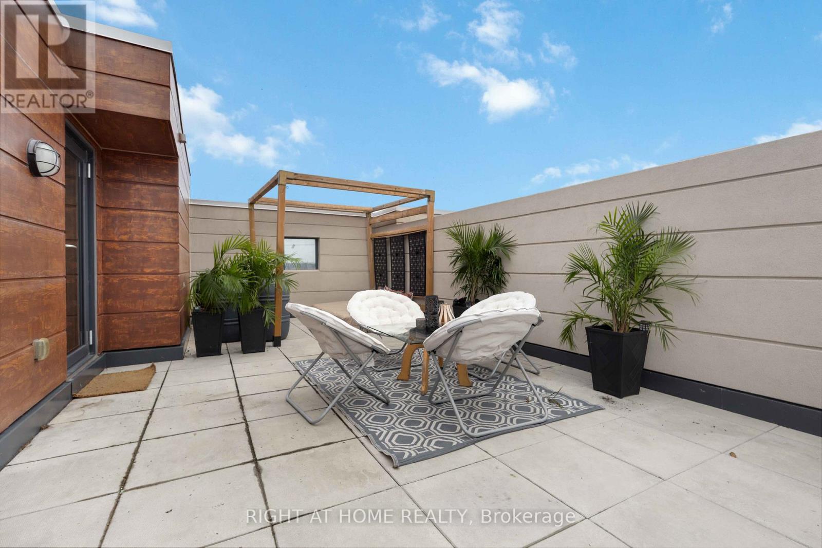 Photo 27 of Th 8 1245 Bayly Street, Pickering ON