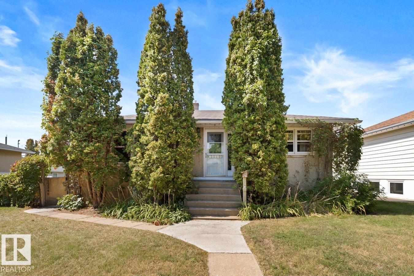 Photo 1 of 12346 129 St Nw, Edmonton AB