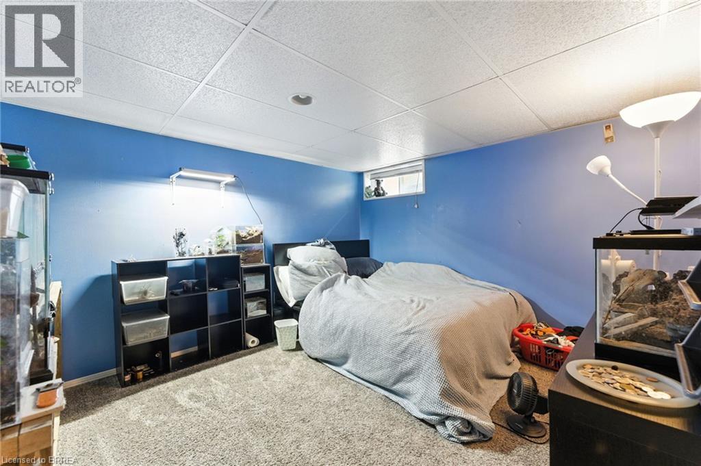 Photo 20 of 28 Baldwin Avenue, Brantford ON