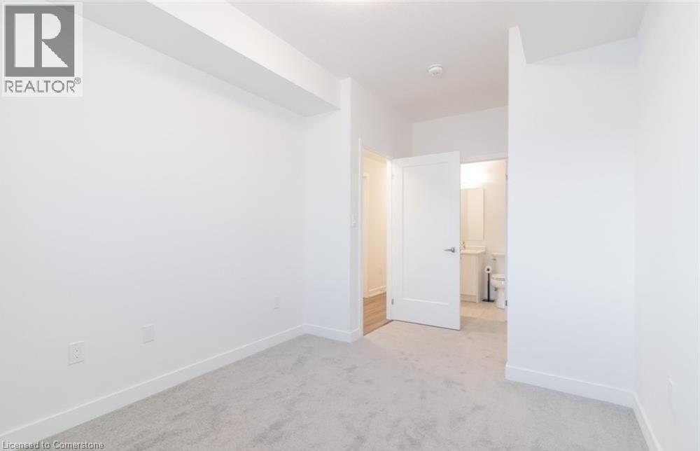 Photo 5 of 20 Palace Street Unit F 1, Kitchener ON