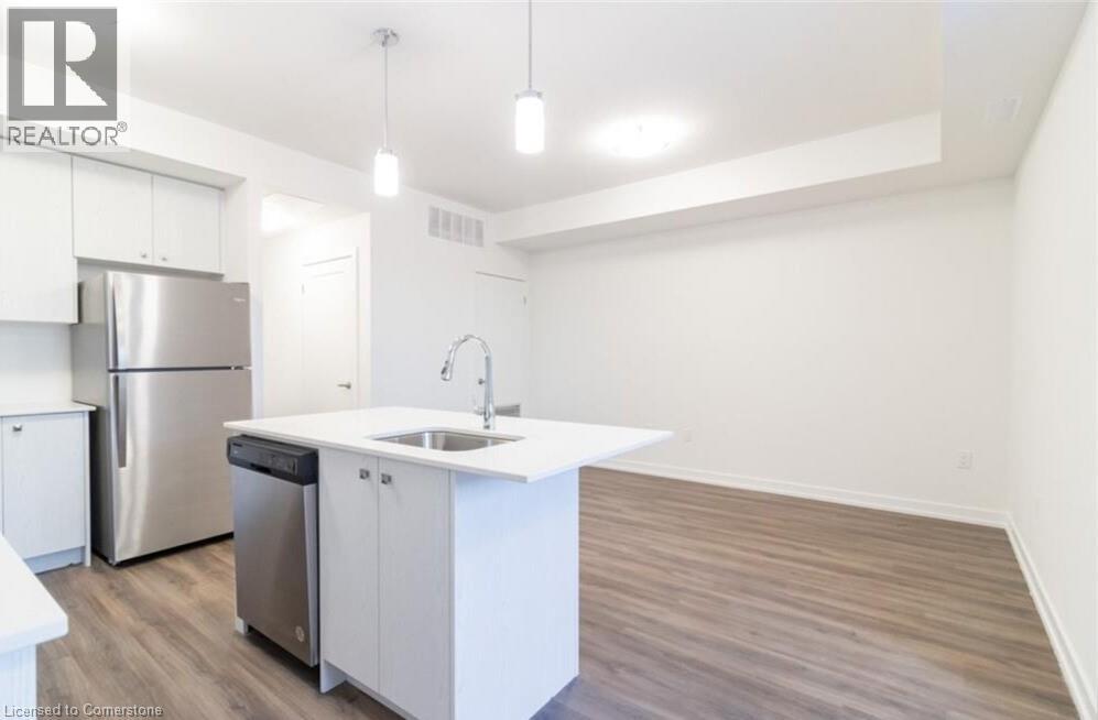 Photo 4 of 20 Palace Street Unit F 1, Kitchener ON