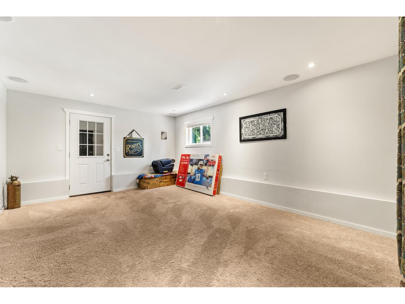 Photo 25 of 194 Clovermeadow Crescent, Langley BC