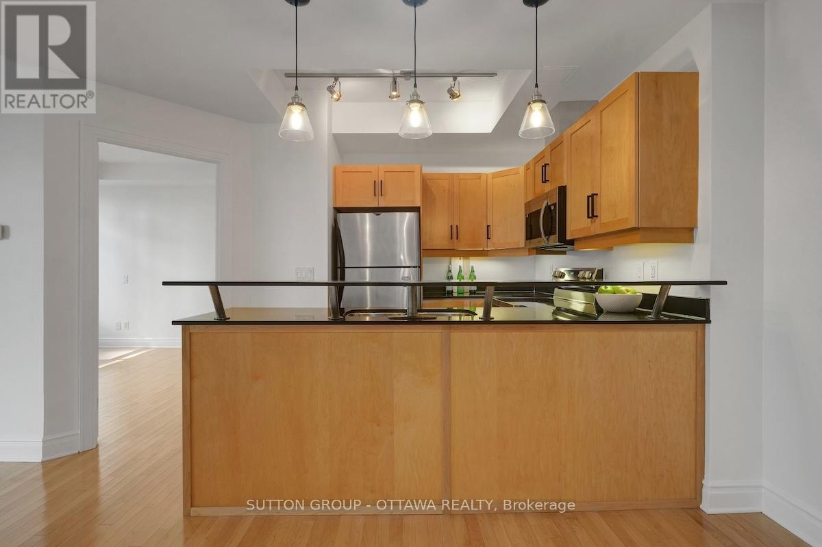 Photo 12 of 802 95 Bronson Avenue, Ottawa ON