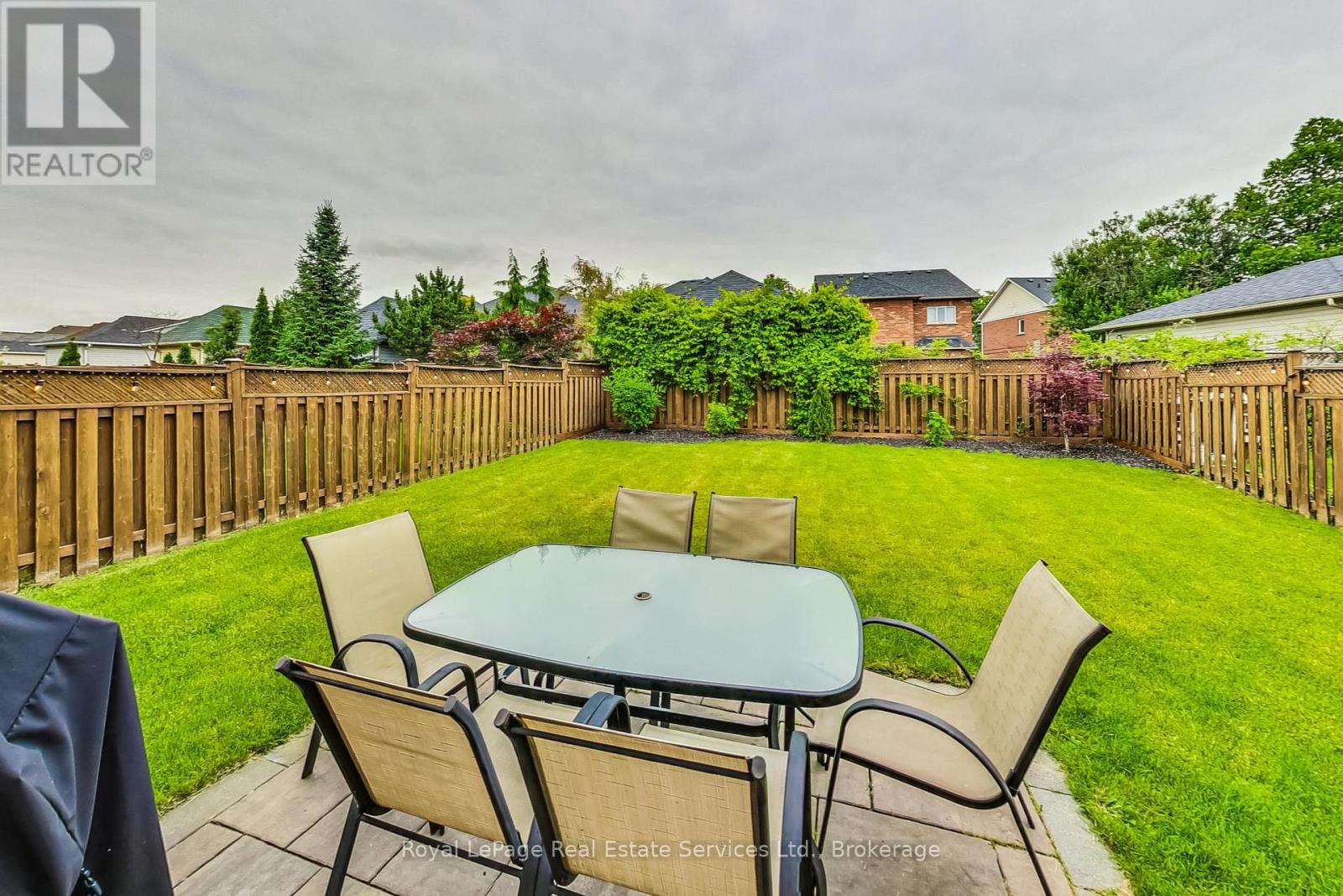 Photo 33 of 2373 Gladstone Avenue, Oakville ON
