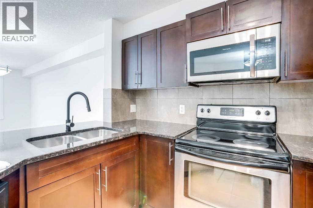 Photo 12 of 103 500 Rocky Vista Gardens Nw, Calgary AB