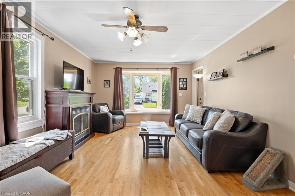Photo 12 of 3 Phyllis Street, Fort Erie ON