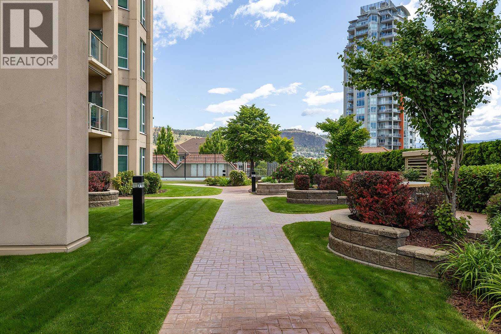 703 1128 Sunset Drive, Kelowna