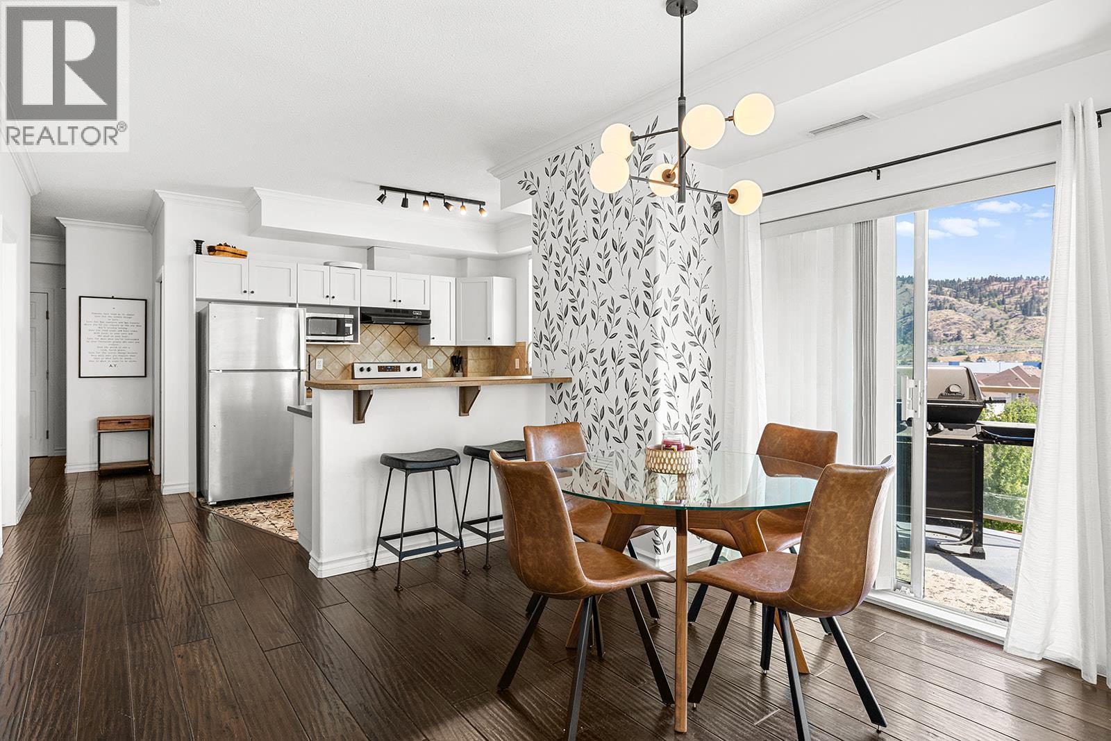 703 1128 Sunset Drive, Kelowna