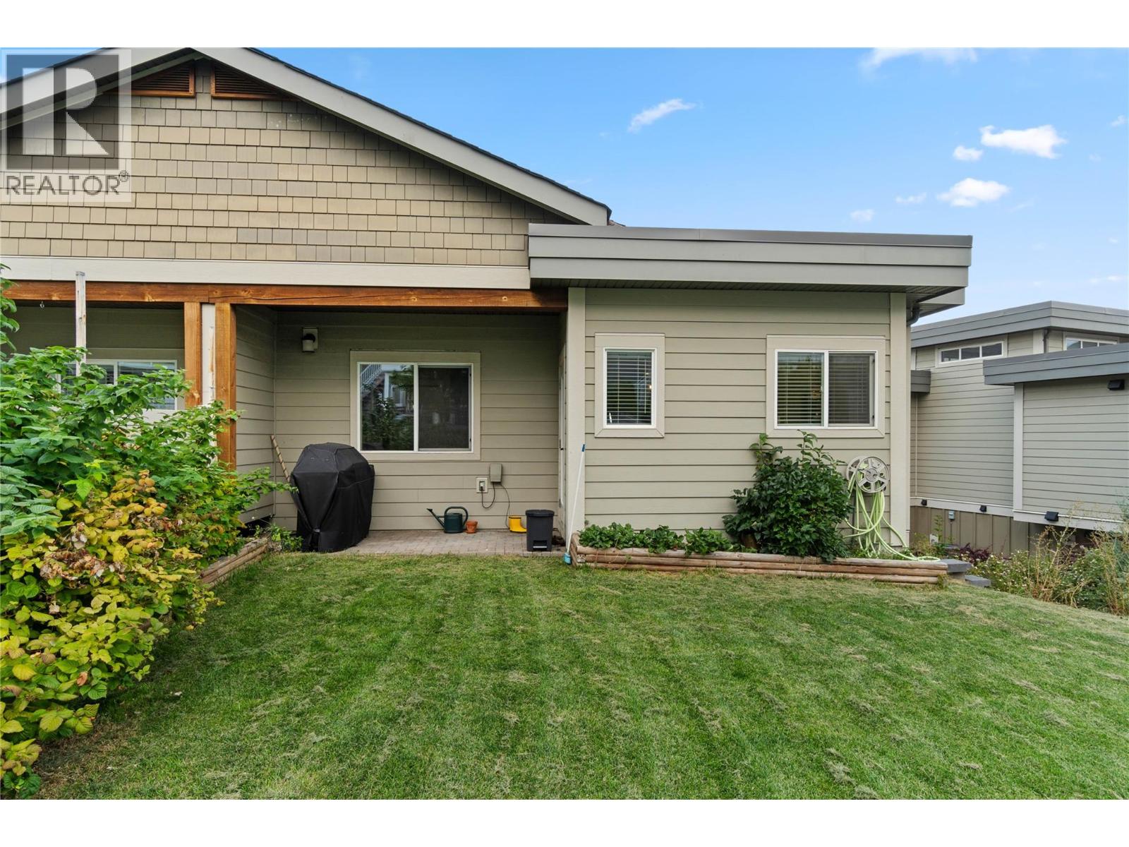#21 2200 LINFIELD DRIVE - 15