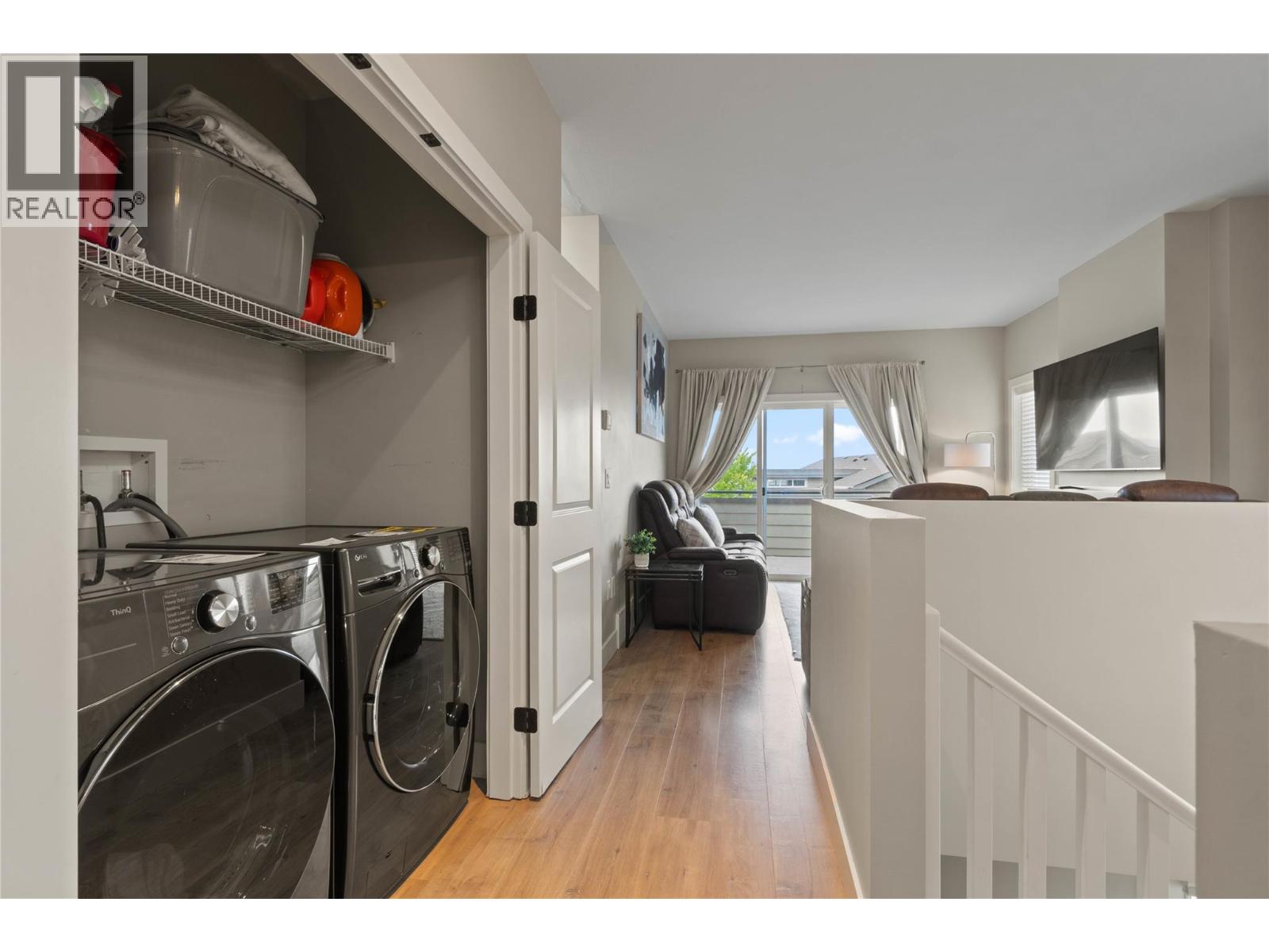 #21 2200 LINFIELD DRIVE - 8
