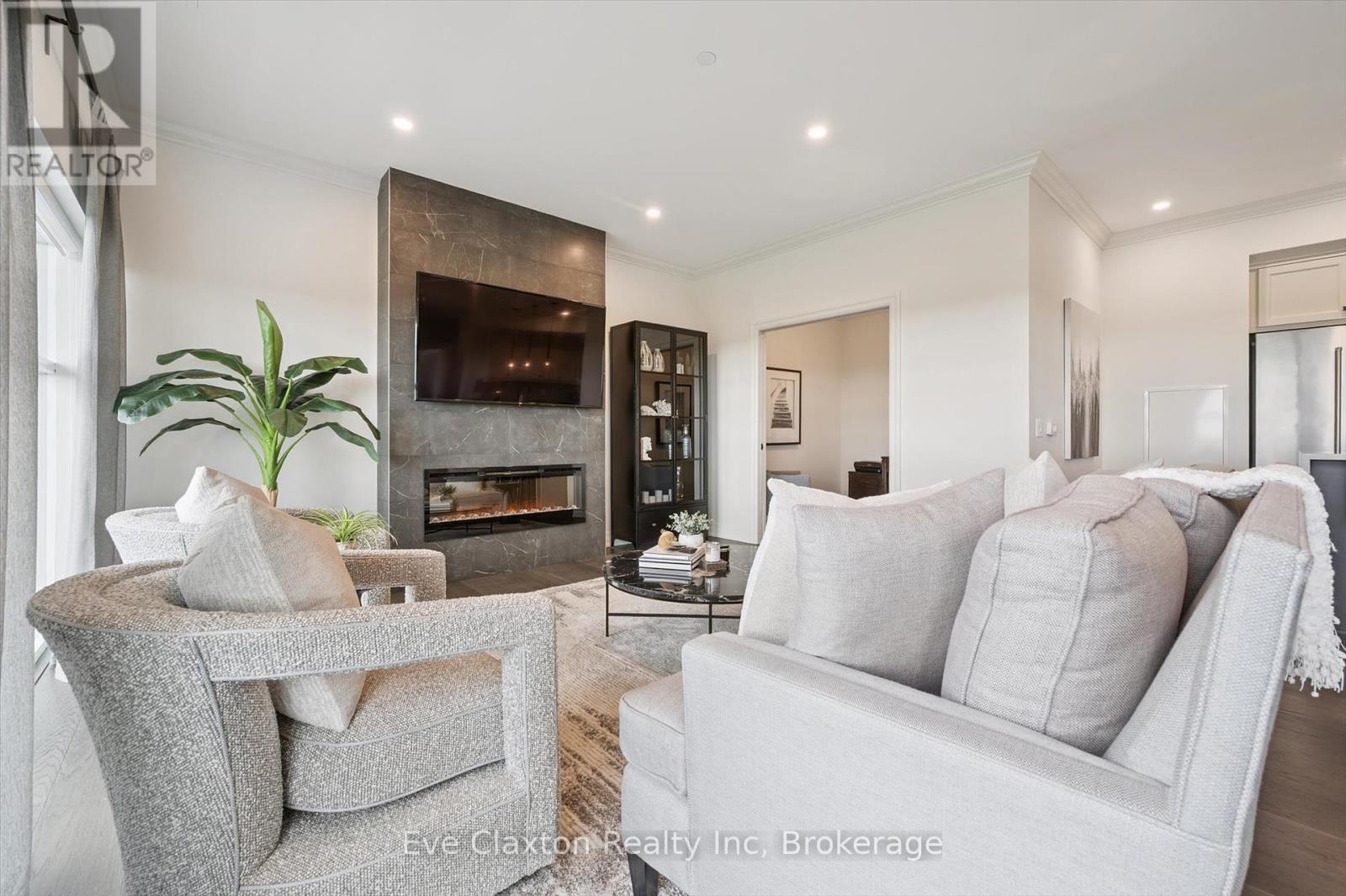 Photo 11 of 1301 1880 Gordon Street, Guelph ON