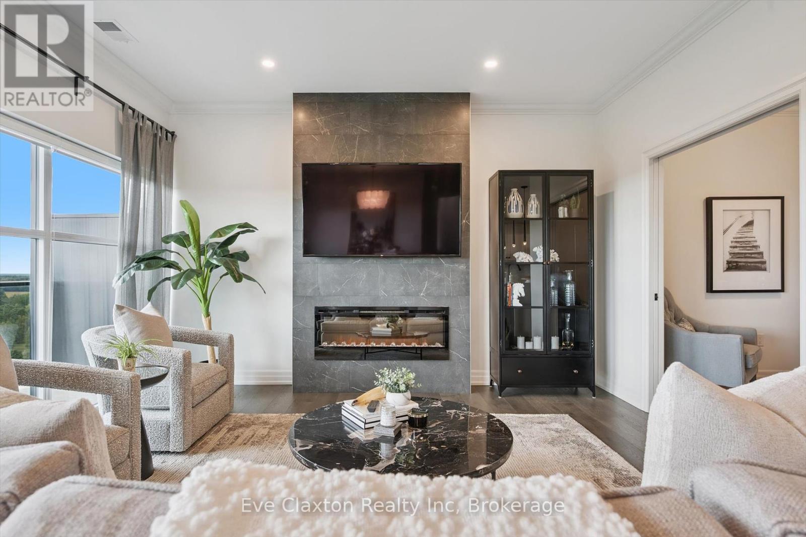 Photo 9 of 1301 1880 Gordon Street, Guelph ON