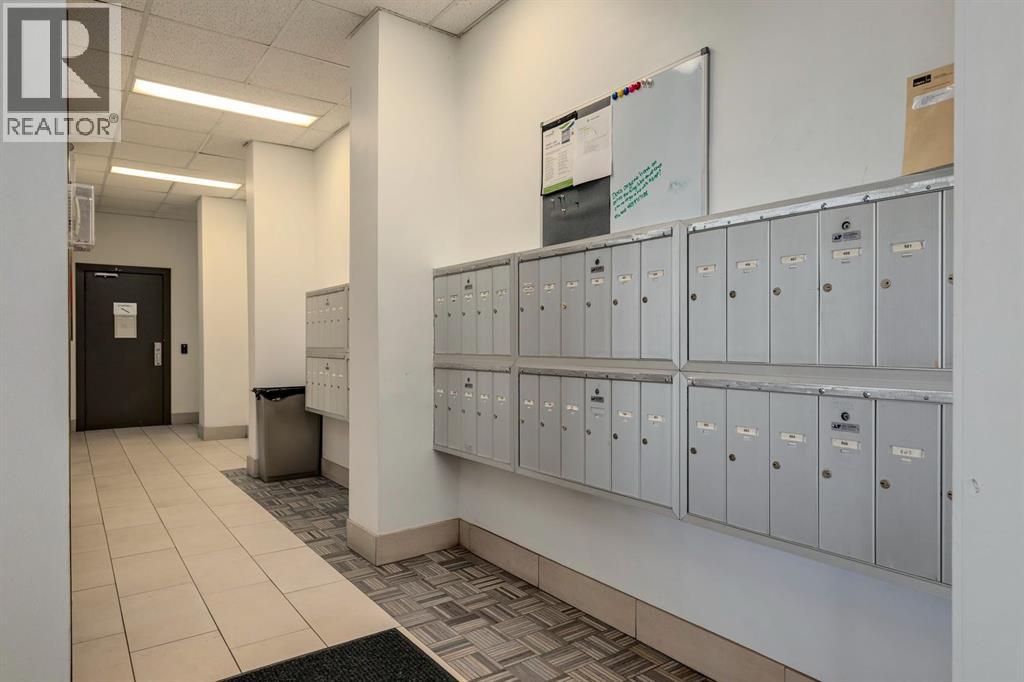 Photo 18 of 302 314 14 Street Nw, Calgary AB