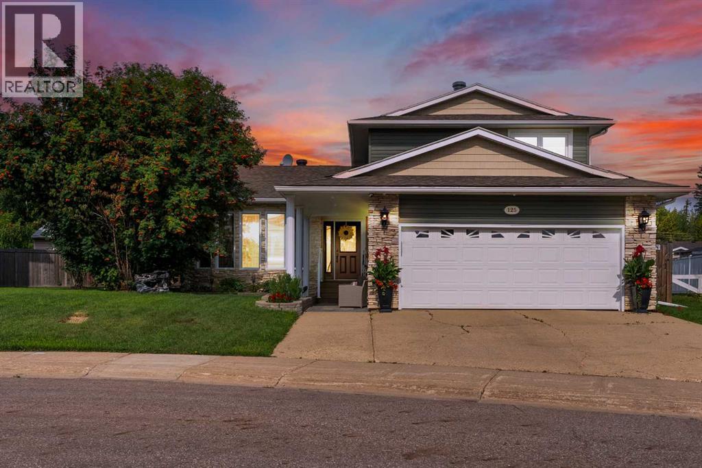 125 Whiteoak Garden, Fort McMurray