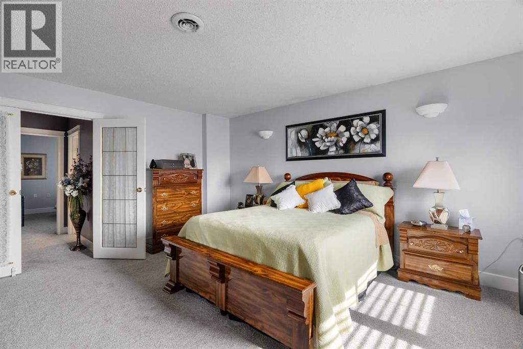 125 Whiteoak Garden, Fort McMurray