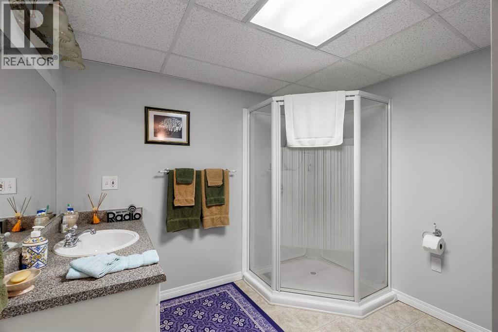 125 Whiteoak Garden, Fort McMurray