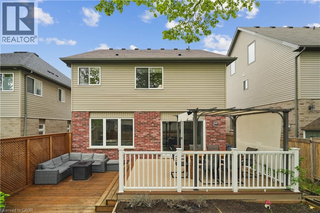 Photo 43 of 180 Coker Crescent Crescent, Rockwood ON