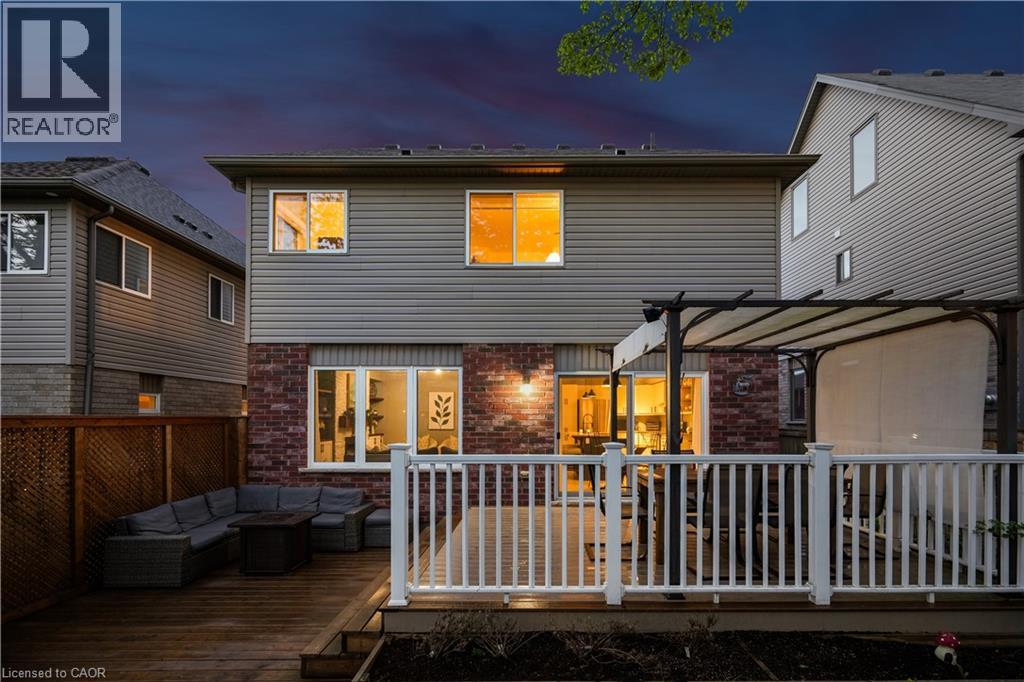 Photo 42 of 180 Coker Crescent Crescent, Rockwood ON