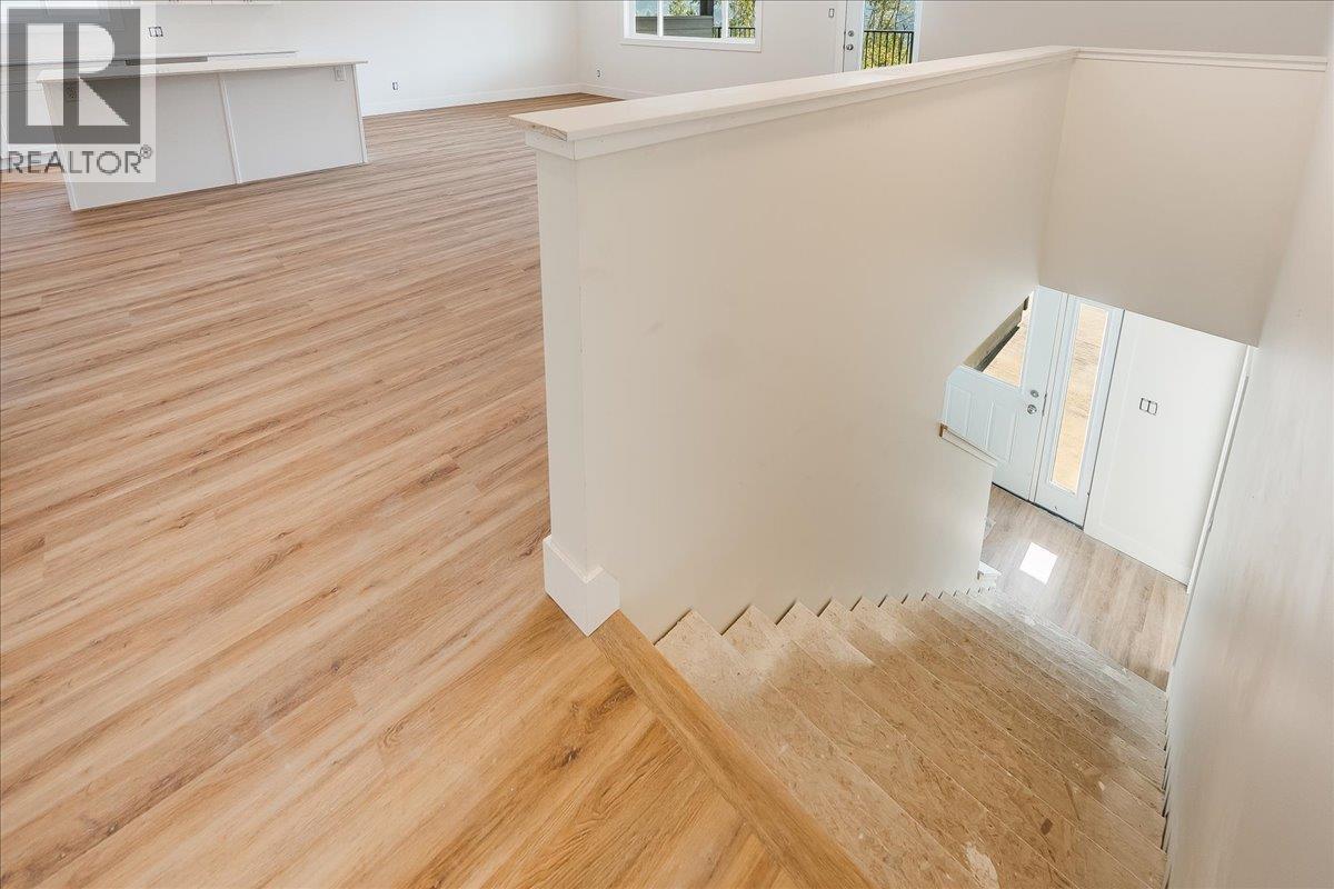 3728 TOBA Road, Castlegar