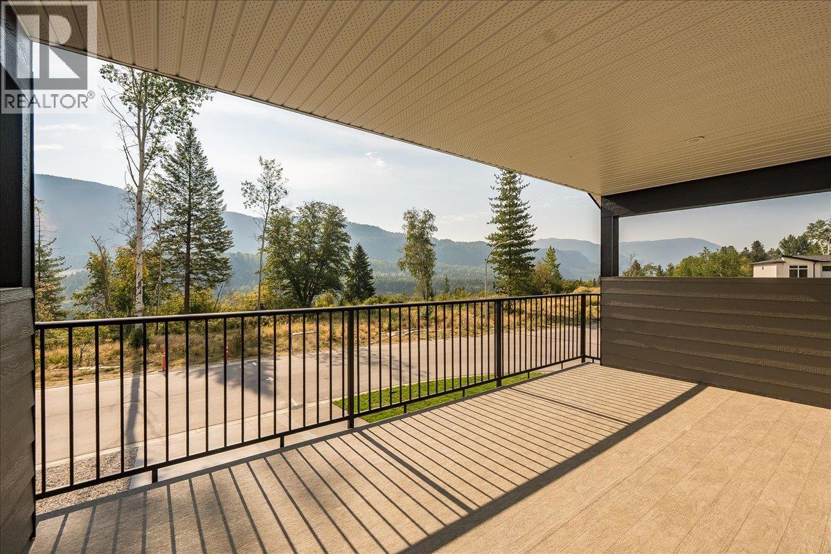 3728 TOBA Road, Castlegar