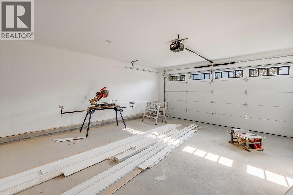 3728 TOBA Road, Castlegar