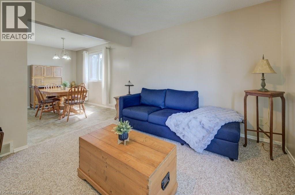 Photo 11 of 410 Louise Avenue N, Listowel ON