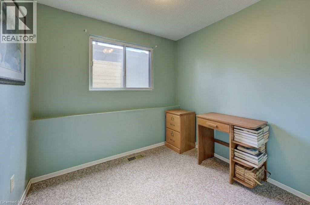 Photo 7 of 410 Louise Avenue N, Listowel ON