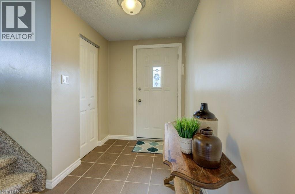 Photo 5 of 410 Louise Avenue N, Listowel ON