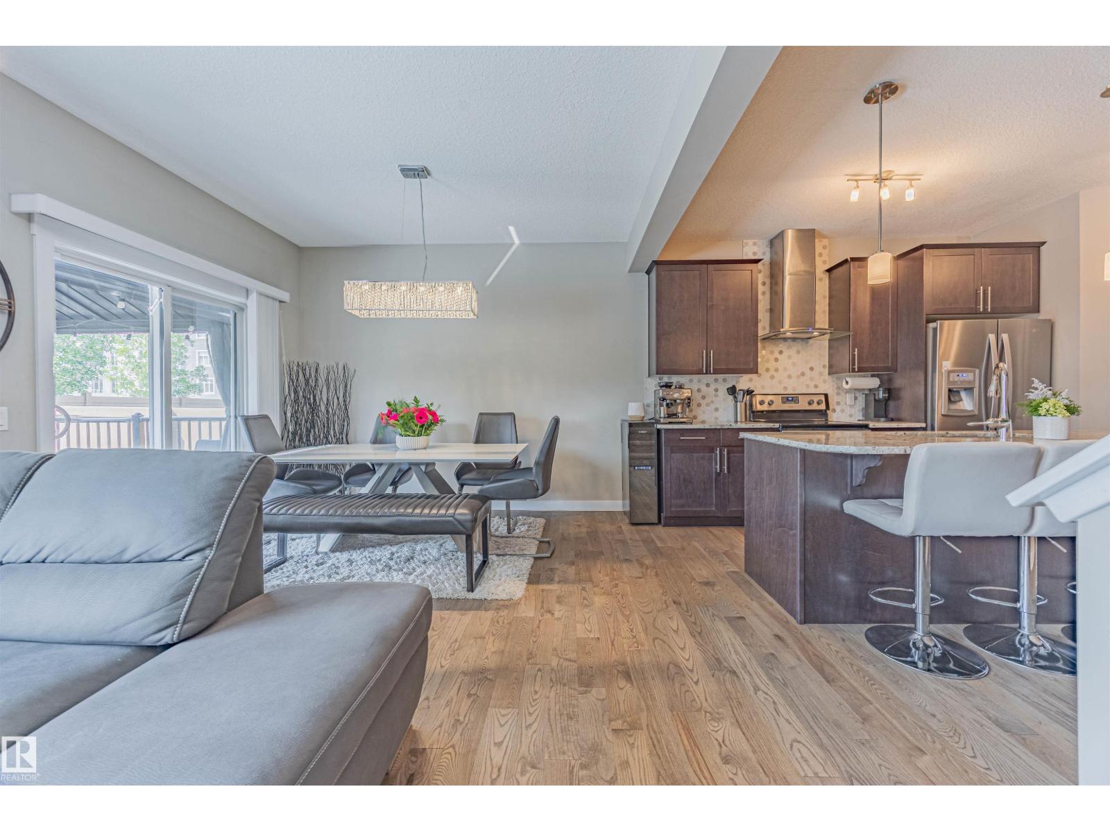 Photo 17 of 16824 65 St Nw, Edmonton AB