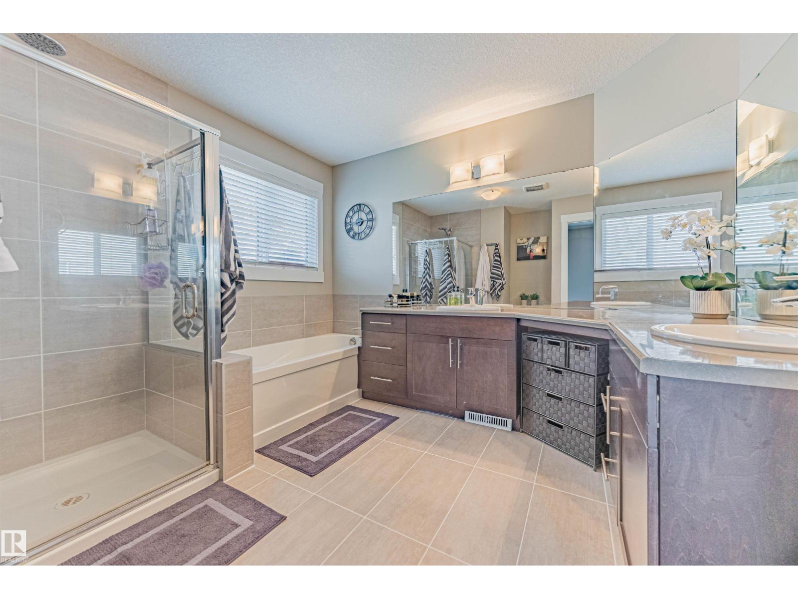 Photo 20 of 16824 65 St Nw, Edmonton AB