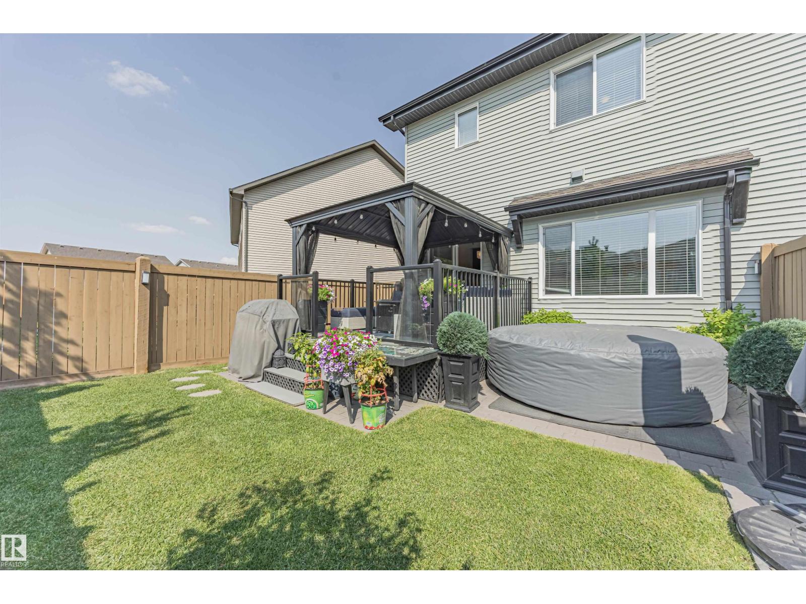 Photo 31 of 16824 65 St Nw, Edmonton AB