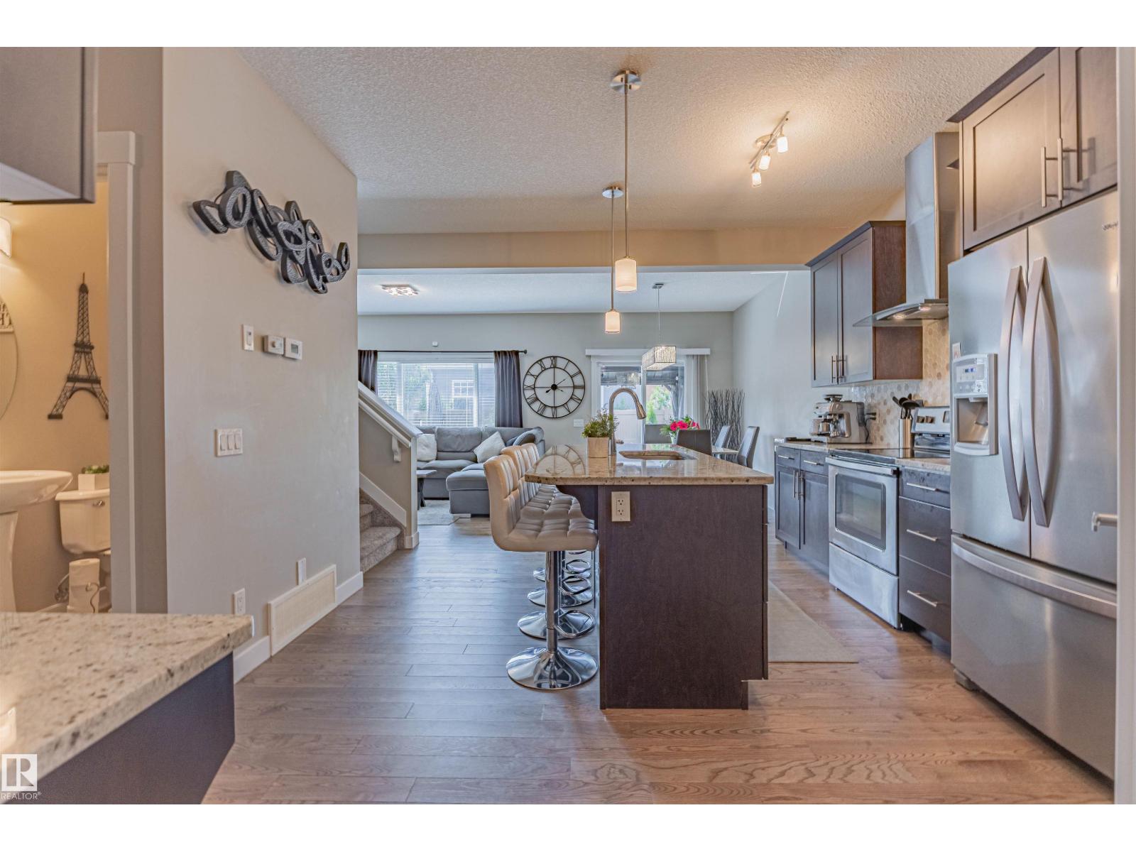 Photo 6 of 16824 65 St Nw, Edmonton AB