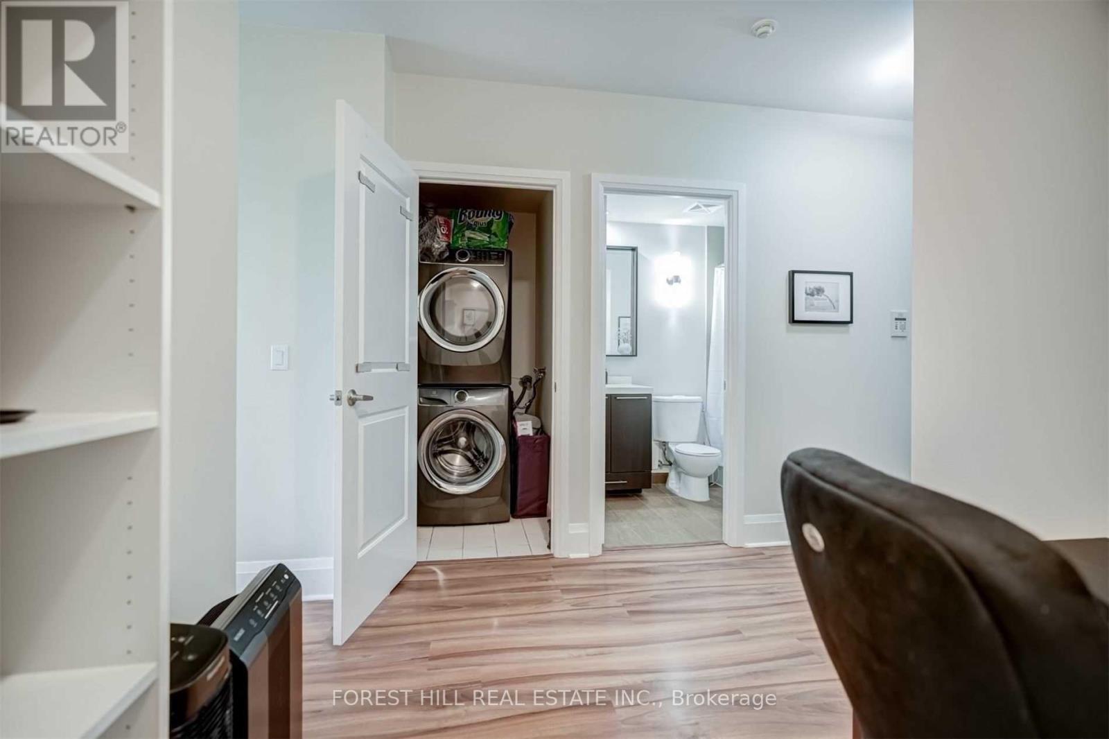Photo 11 of 301 100 Harrison Garden Boulevard, Toronto ON