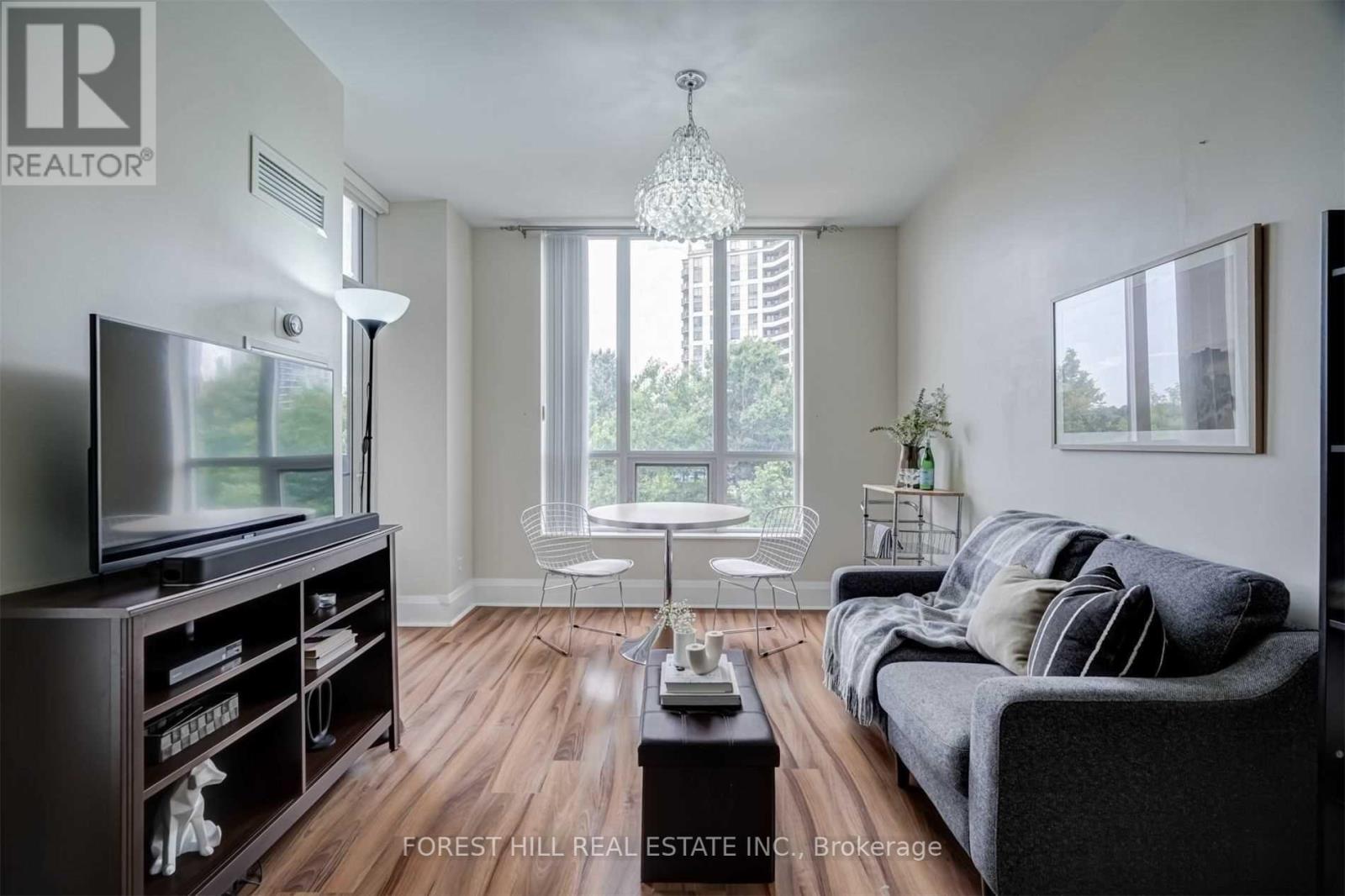 Photo 6 of 301 100 Harrison Garden Boulevard, Toronto ON