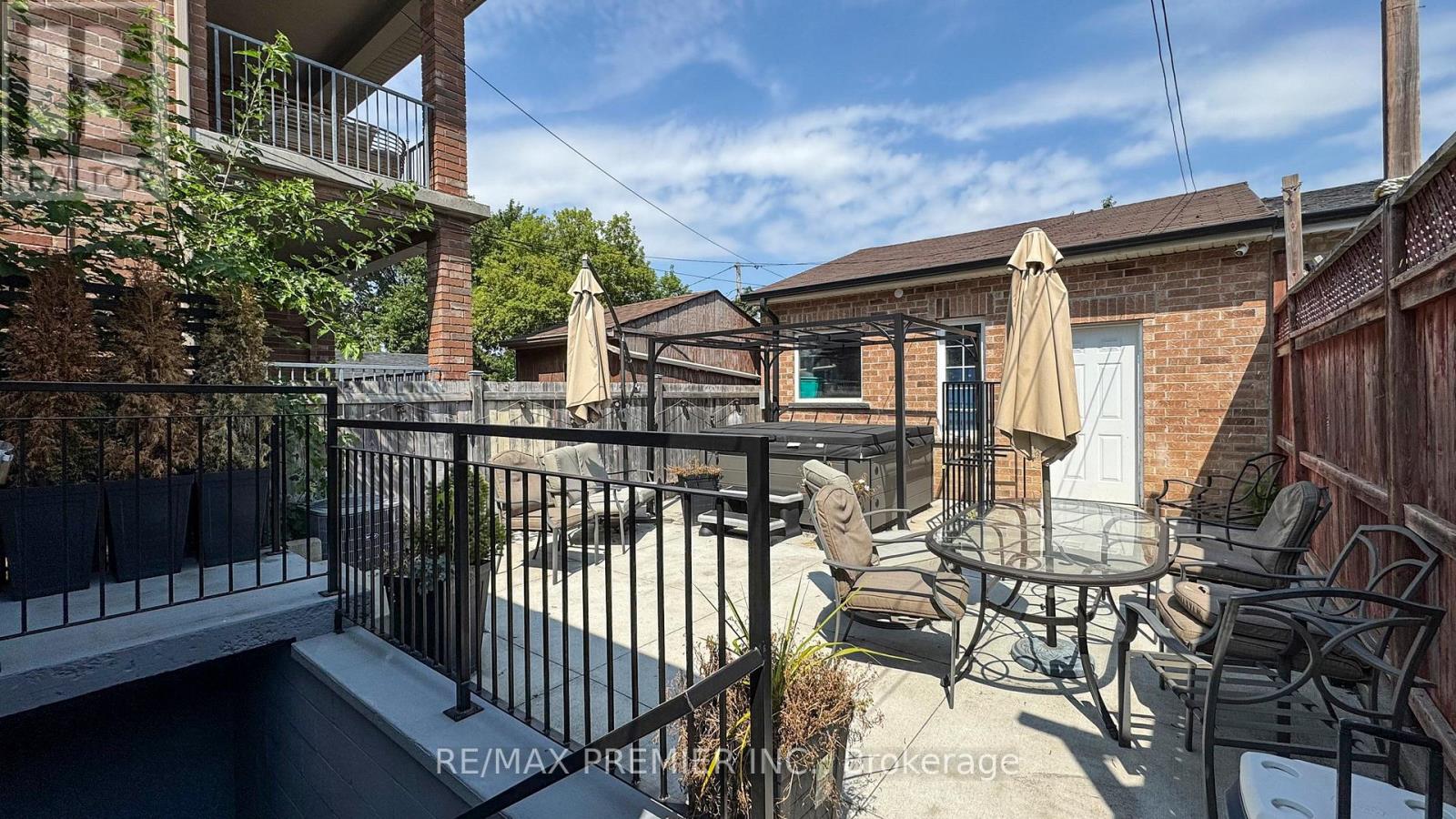 Photo 22 of 32 Amherst Avenue, Toronto ON