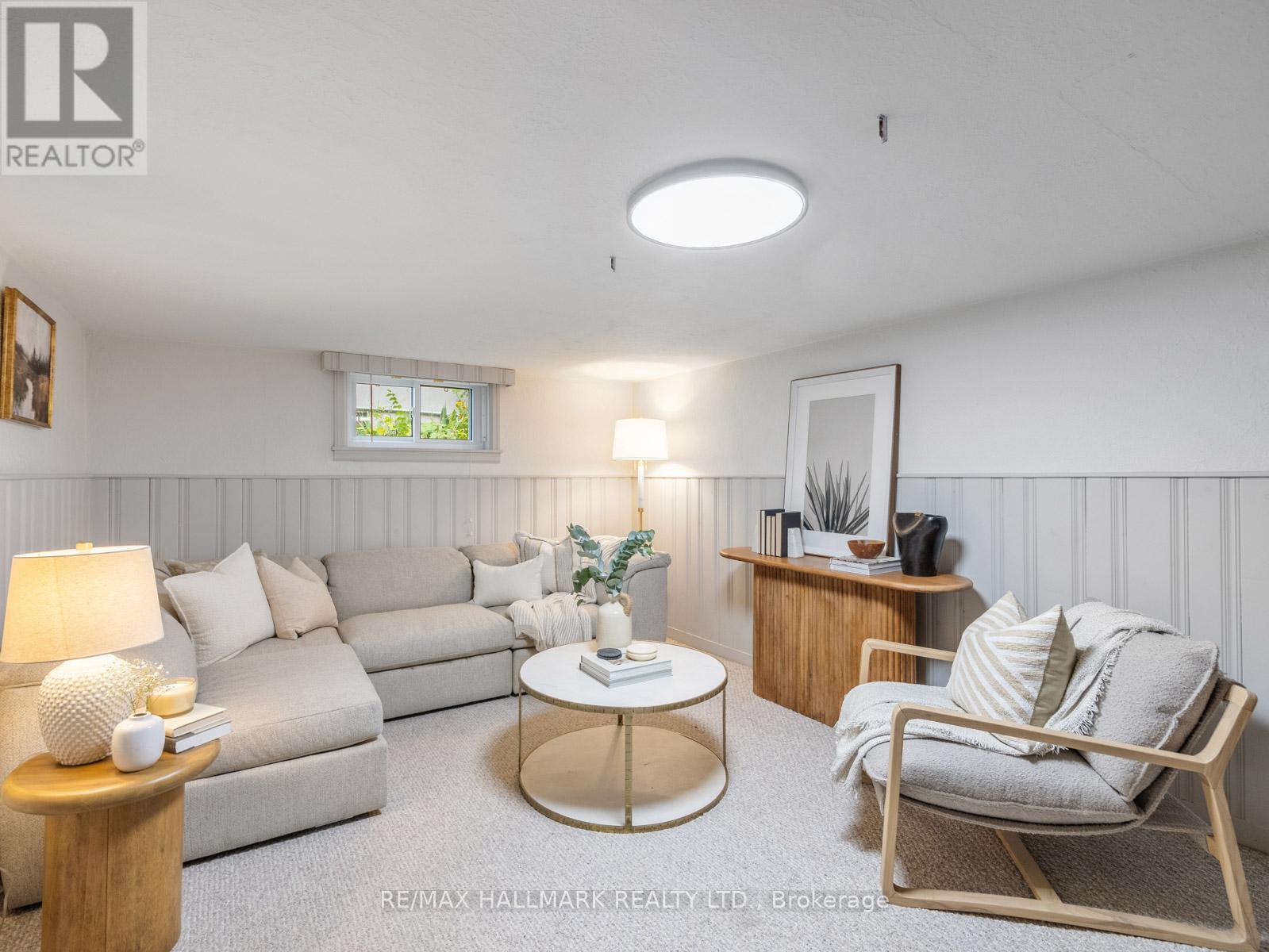 Photo 22 of 11 Briar Dale Boulevard, Toronto ON