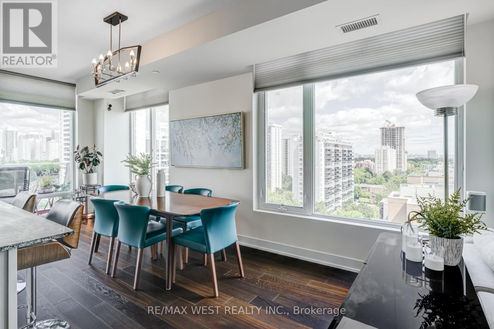 Photo 16 of 1308 68 Merton Street, Toronto ON